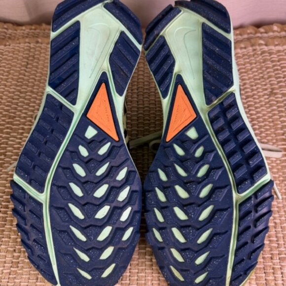 Nike React Pegasus Trail 4 Running/Hiking shoes Black Alligator Mint. Size 8.5 - Picture 4 of 4